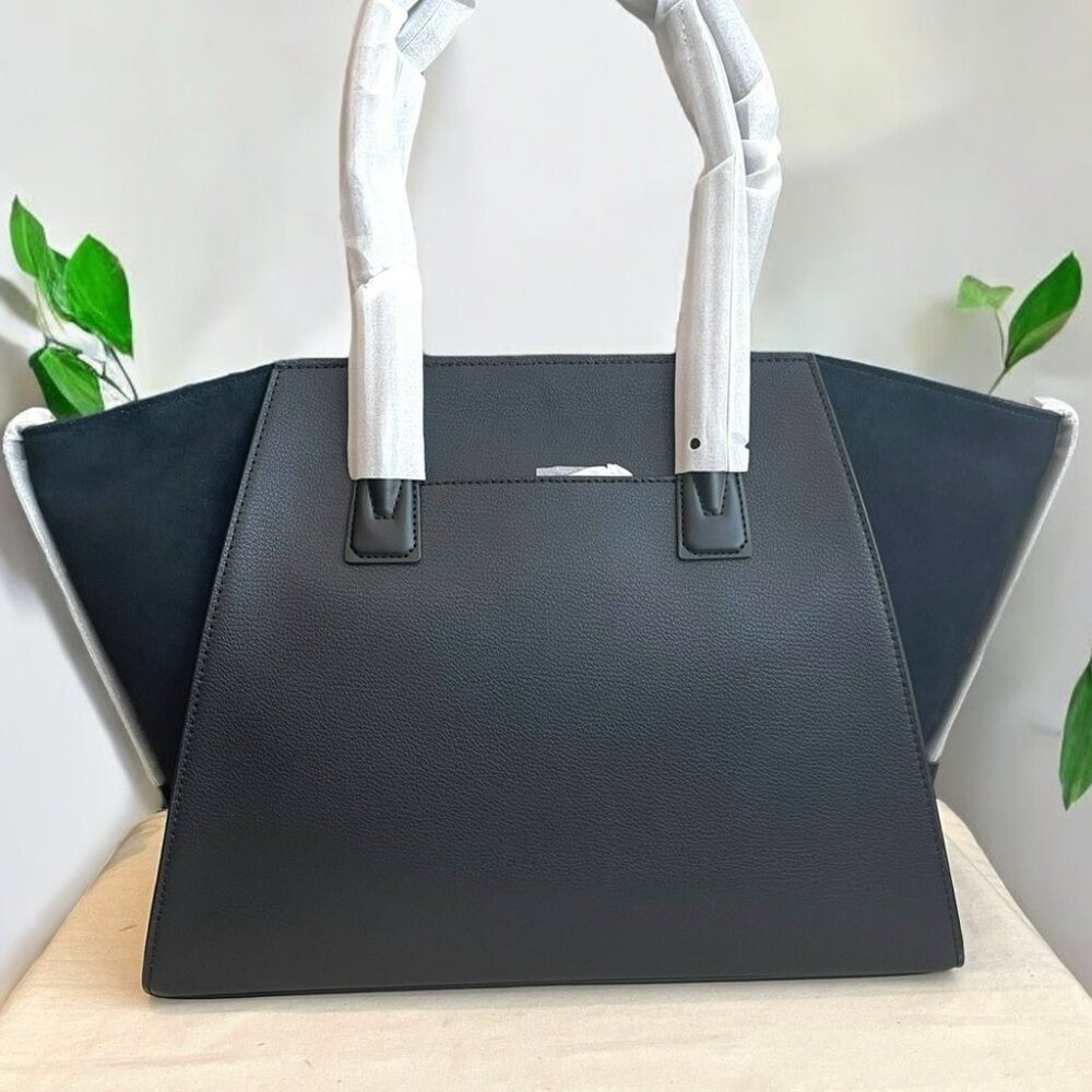 NWT Michael Kors XL Tote - Picture 6 of 11